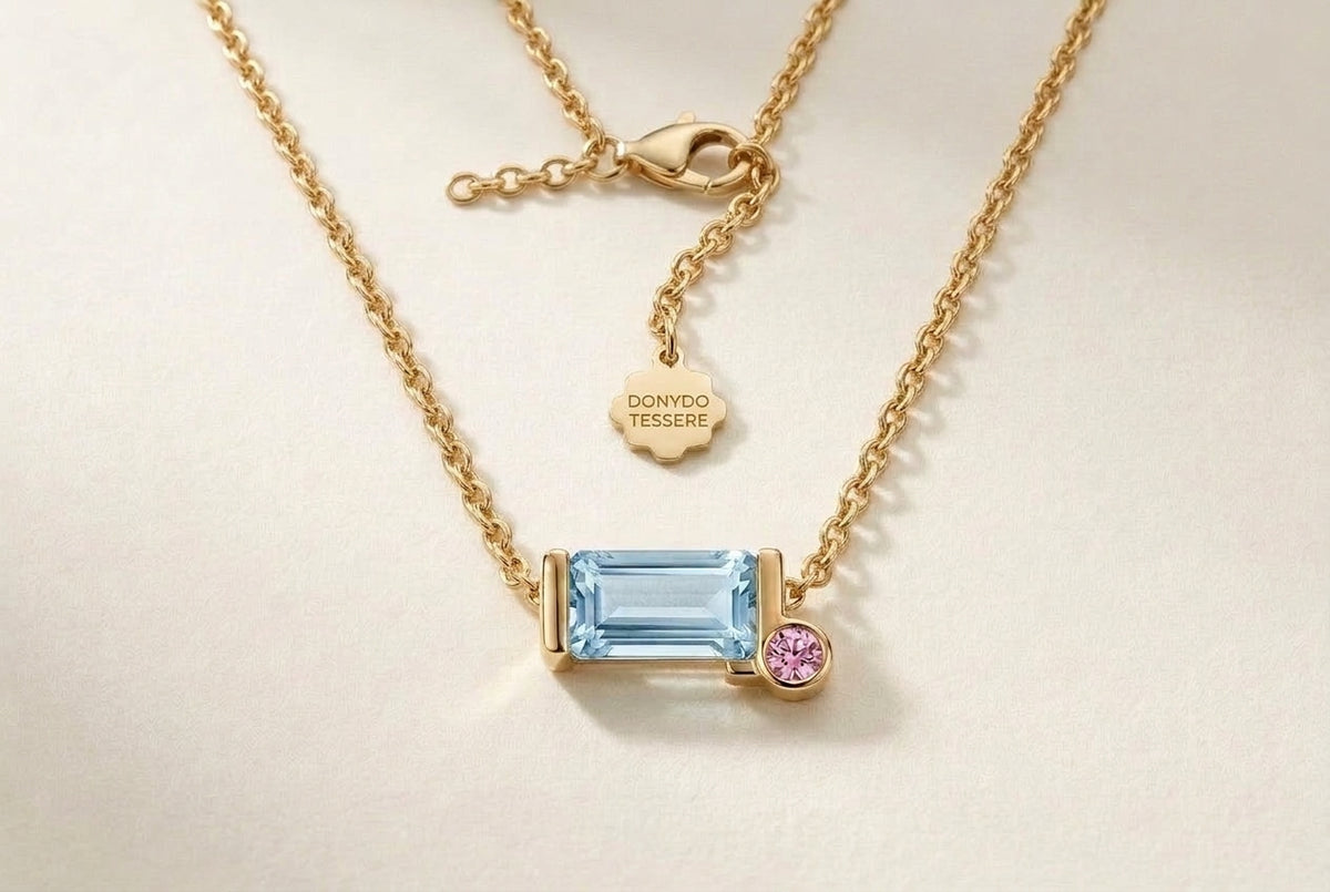 D by DONYDO Tessere necklace – aquamarine with pink sapphire step and flow logo tag, yellow gold