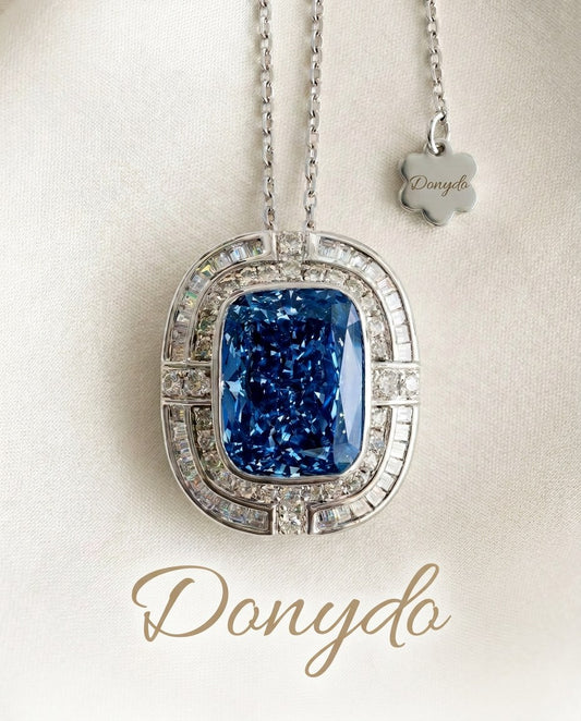 Eterno Blue Diamond Pendant — A New Expression of the Eterno Series