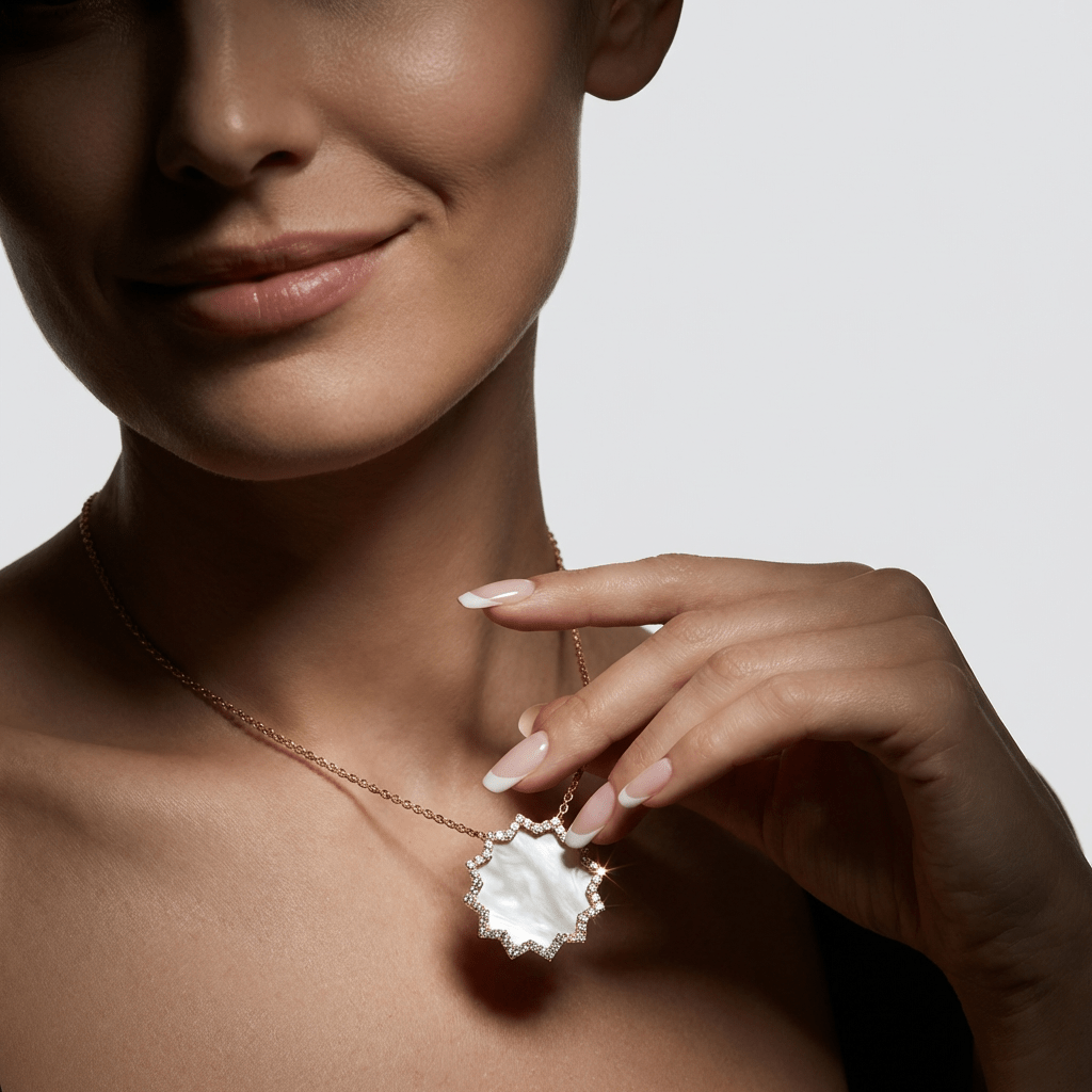 ORA 30 Interchangeable Pendant – 14K Gold, VS Lab-Grown Diamonds & Mother-of-Pearl - DONYDO JEWELRY-Pendant